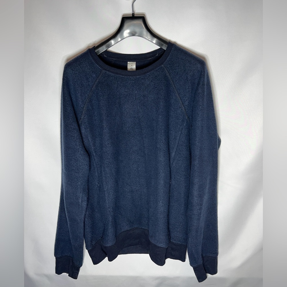 Alo Crew Neck Pullover